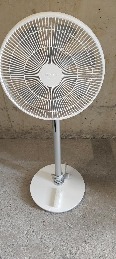 Xiaomi SmartMi Standing Fan 3 (muisstille ventilator!), Witgoed en Apparatuur, Ventilatoren, Ophalen, Zo goed als nieuw, Statiefventilator