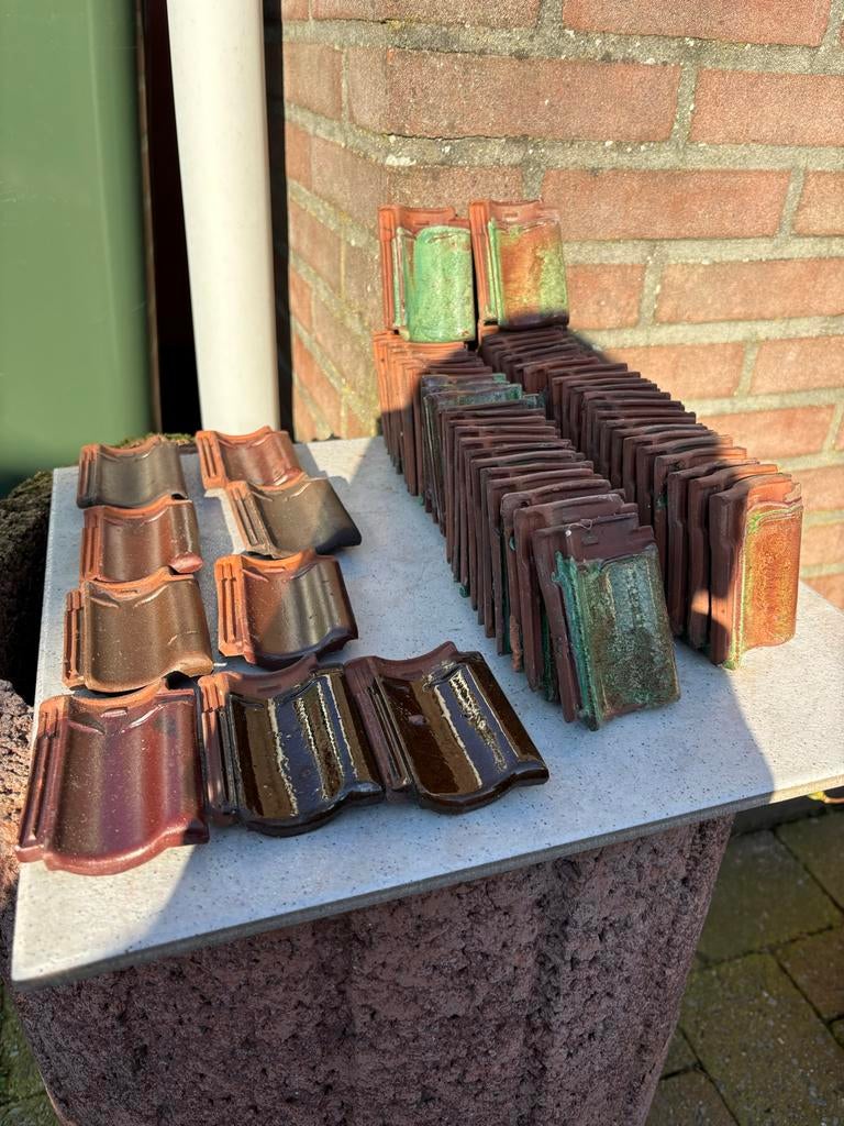 Kleine Laumans dakpannen Tegelen - geglazuurd (60 st.), Doe-het-zelf en Verbouw, Dakpannen en Dakbedekking, Gebruikt, Ophalen of Verzenden