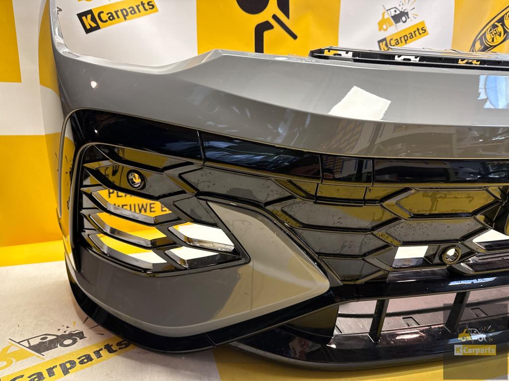 VW Golf 8,5 Facelift GTi Clubsport voorbumper 5H0807221R, Auto-onderdelen, Info@fabrikant.eu, Ophalen of Verzenden, Bumper, Fabrikant BV