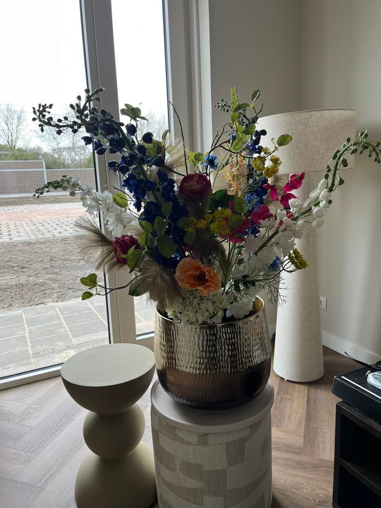 Zijde bloemstuk incl bloempot, Huis en Inrichting, Ophalen, Zo goed als nieuw