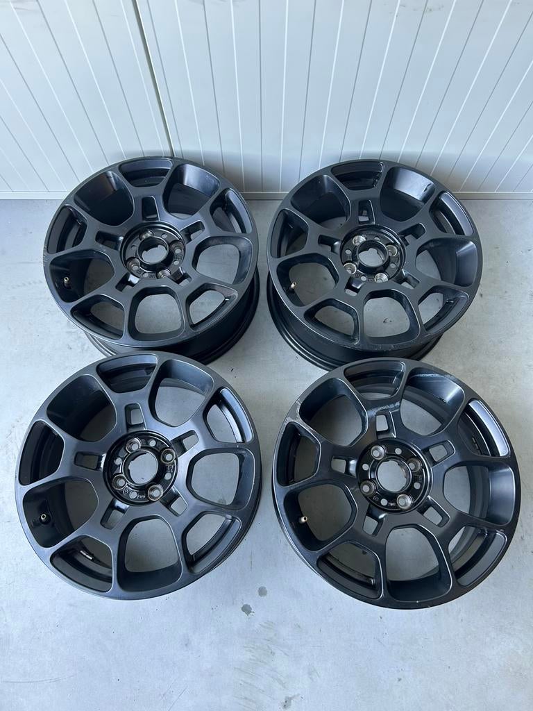Originele Fiat 500 4x98 16 Inch Mat Zwart, Auto-onderdelen, Banden en Velgen, Ophalen of Verzenden, 16 inch, Personenwagen, Velg(en)