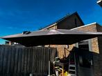 Grote zweefparasol 3x3m met zware voet op wieltjes, Tuin en Terras, Parasols, Ophalen, Gebruikt, Kantelbaar, Zweefparasol