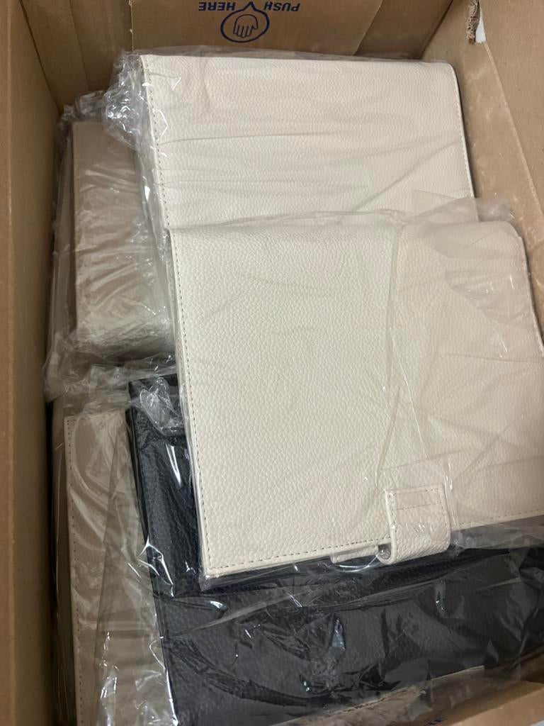 Partij luxe organizer agenda mappen 100 stuks zwart & crème, Diversen, Ophalen, Nieuw
