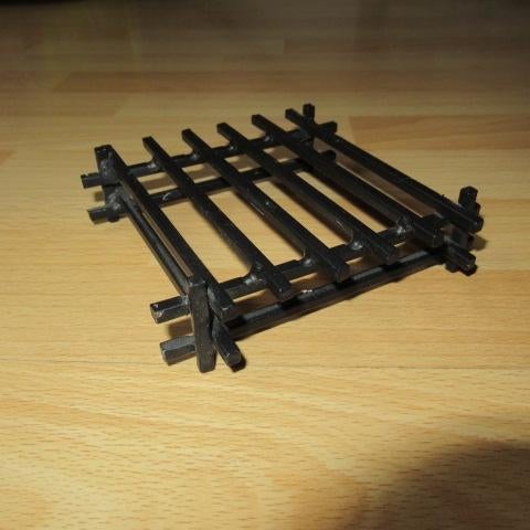 stalen onderzetter/pallet circa 11x11x3cm, Ophalen of Verzenden, Gebruikt, Glas of Kopje