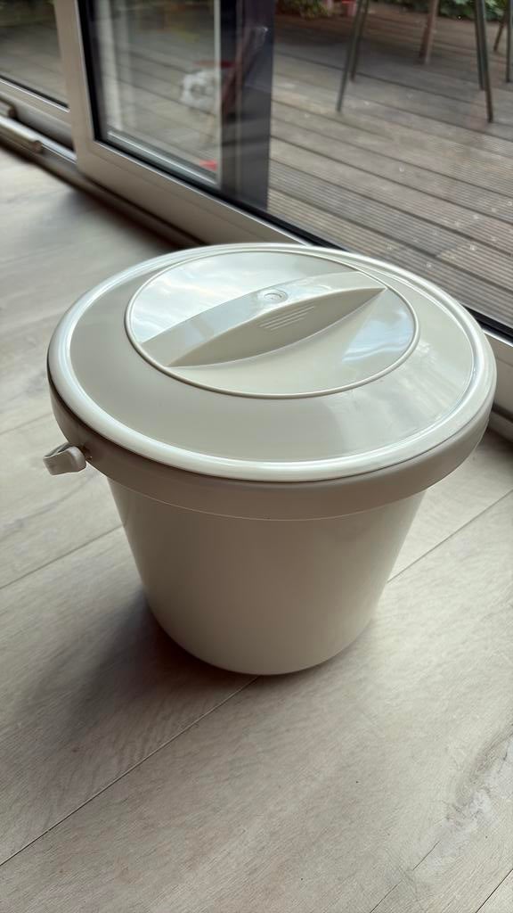 Luieremmer cremekleurig, Kinderen en Baby's, Badjes en Verzorging, Ophalen, Zo goed als nieuw, Luieremmer