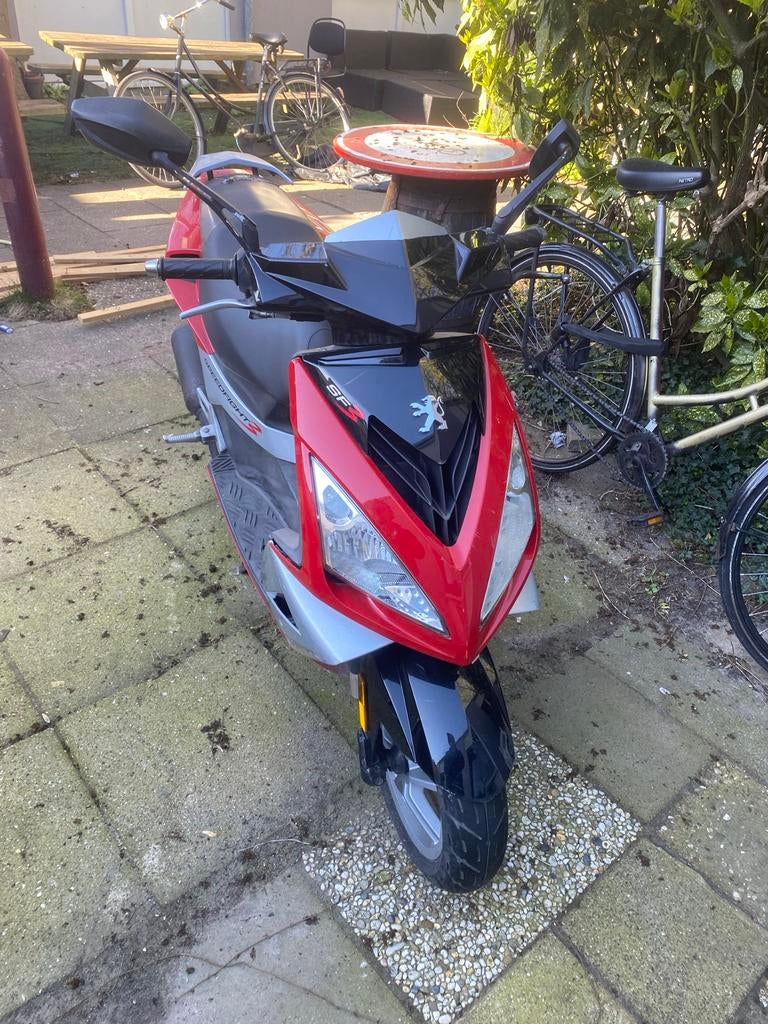 Peugeot Speedfight Scooter - Rood/Zwart, Tweetakt, Gebruikt, Maximaal 45 km/u, Ophalen of Verzenden