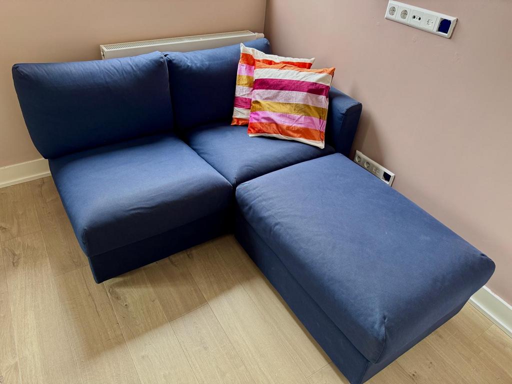 Bank met hocker en opslagruimte, Ophalen, Gebruikt, 100 tot 125 cm, Hoekbank