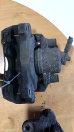 Remklauw linksvoor Volkswagen Caddy Bestel III ('03-'10), Gebruikt, Volkswagen, Ophalen of Verzenden, Volkswagen