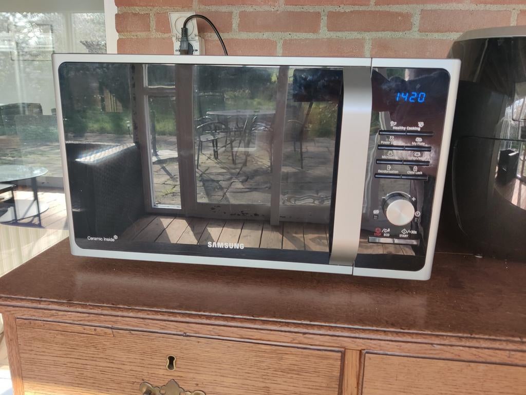 Samsung Magnetron MS28F303TAS/EN, Ophalen, Draaiplateau, Magnetron, Zo goed als nieuw