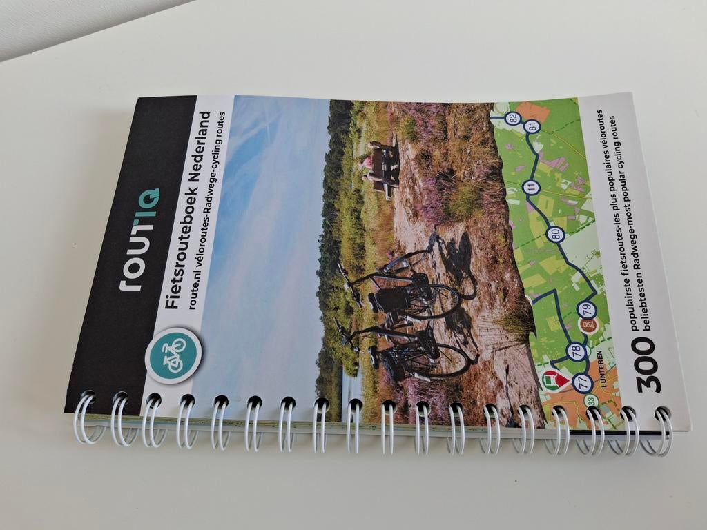Fiets routes Routiq boek, Boeken, Overige merken, Fiets- of Wandelgids, Ophalen of Verzenden, Zo goed als nieuw