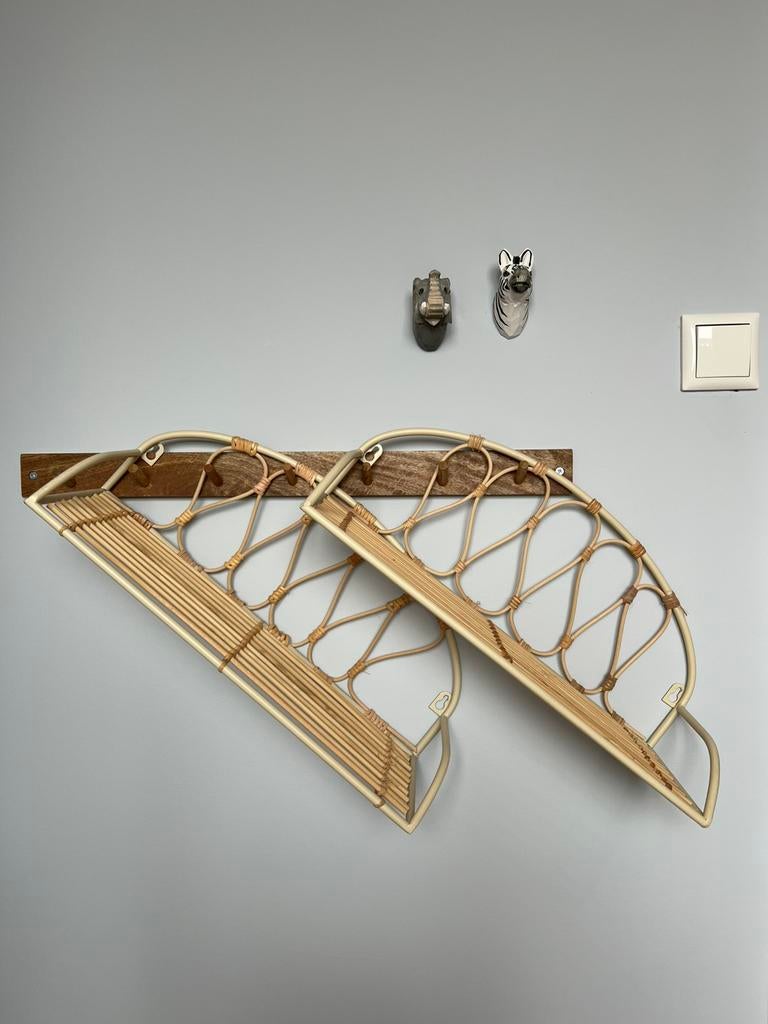 Wandplankjes kinderkamer, Ophalen, Zo goed als nieuw