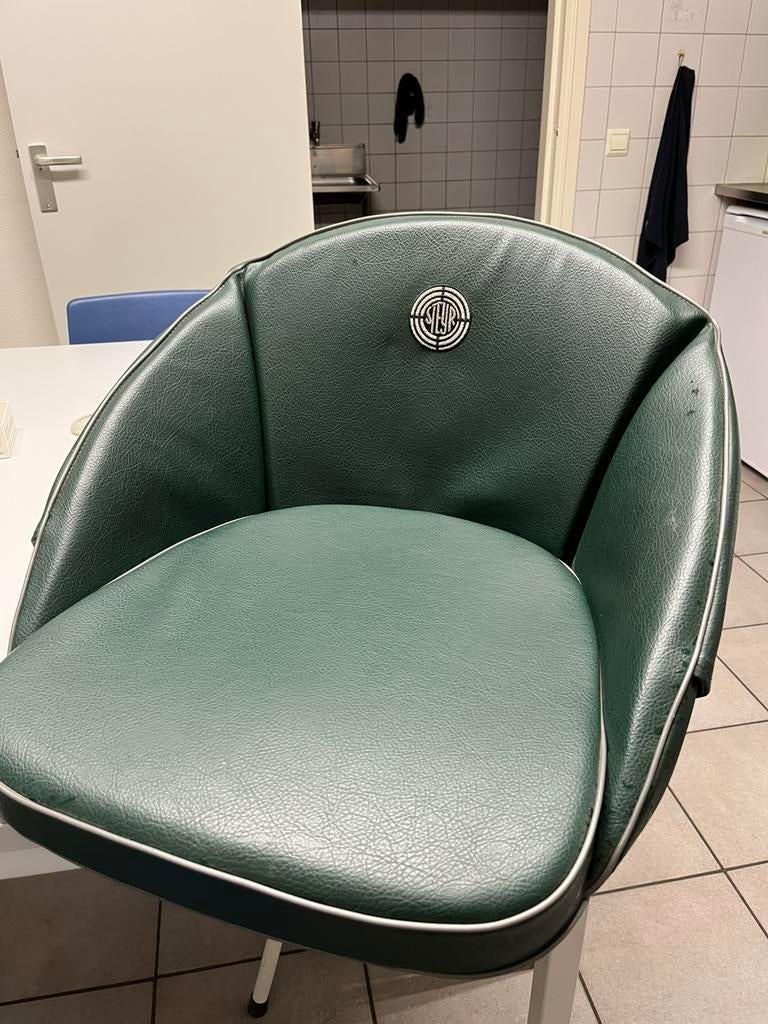 Steyr zitting, Ophalen