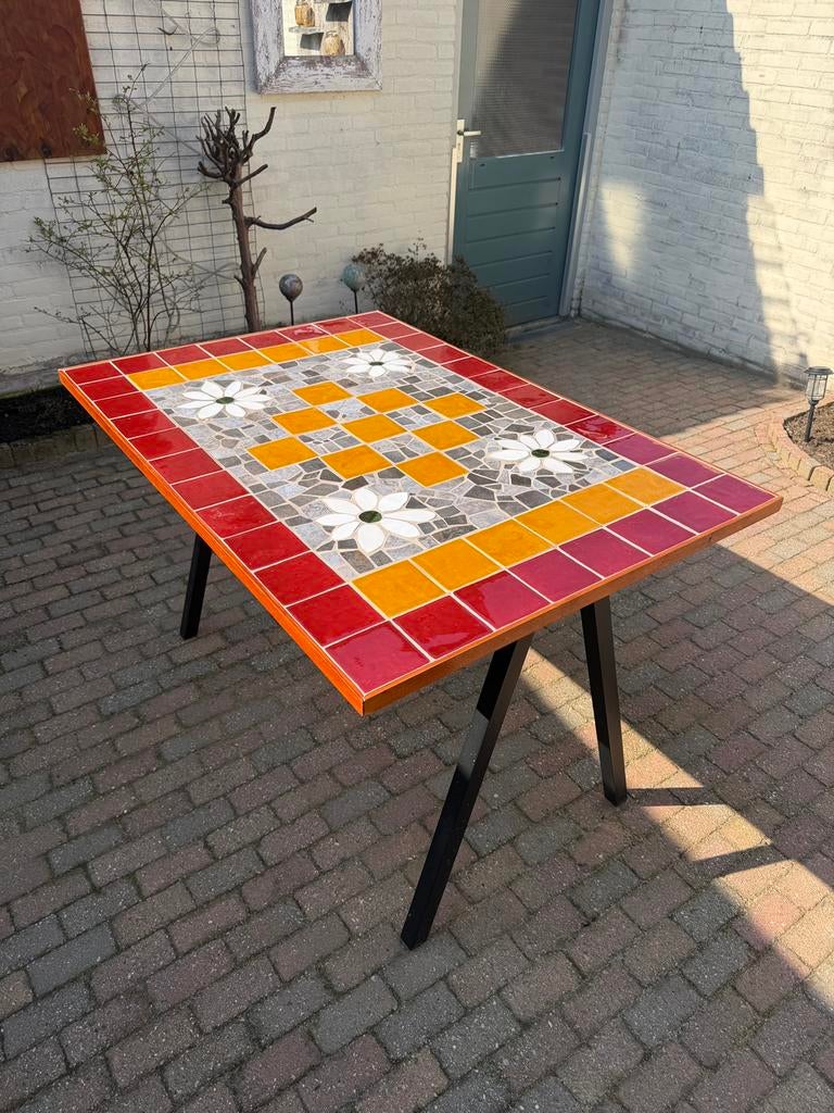 Unieke handgemaakte mozaïek (tuin)tafel, Tuin en Terras, Tuintafels, Ophalen, Zo goed als nieuw, Rechthoekig, Hout