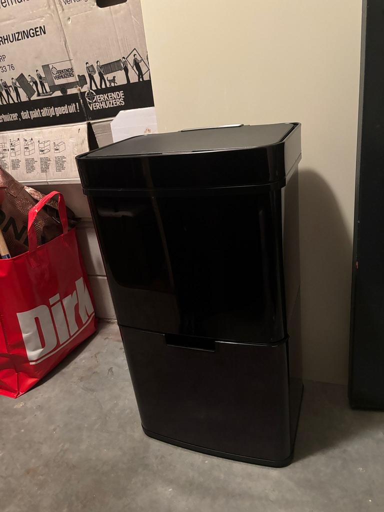 Elektrische prullenbak met sensor - Zwart, Kunststof, 50 tot 75 cm, Ophalen of Verzenden, Zo goed als nieuw