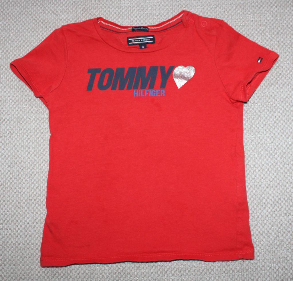T-shirt van Tommy Hilfiger 92, Kinderen en Baby's, Kinderkleding | Maat 92, Gebruikt, Meisje, Ophalen of Verzenden, Tommy Hilfiger
