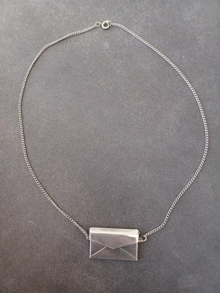 Zilveren ketting met envelop hanger vintage, Met hanger, Gebruikt, Ophalen of Verzenden, Zilver