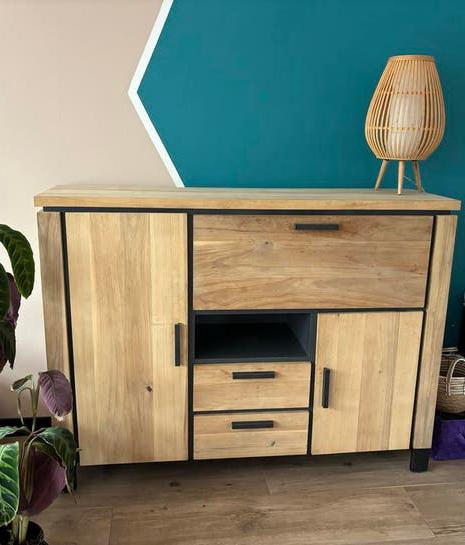 Stijlvolle highboard kast met opbergruimte, Ophalen, Zo goed als nieuw