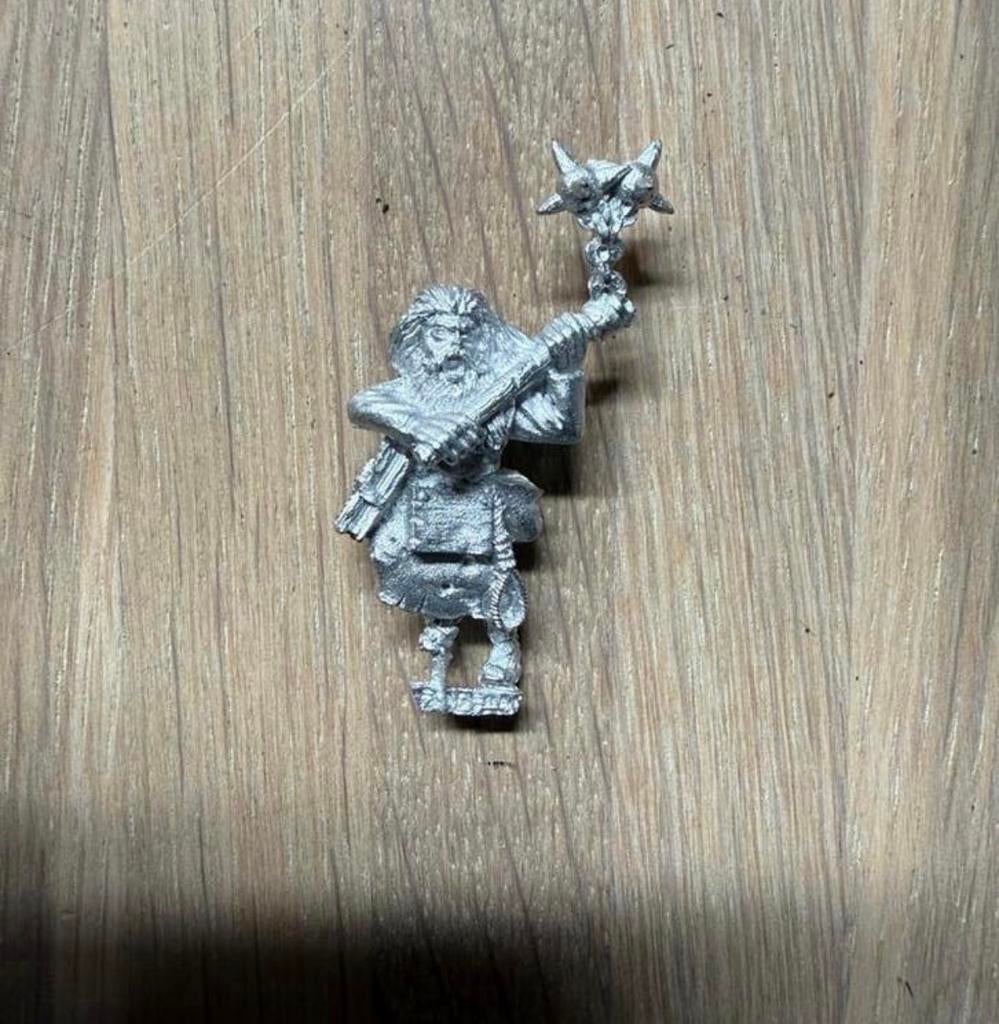 Mordheim witch hunter #1 (metal), Ophalen of Verzenden, Zo goed als nieuw