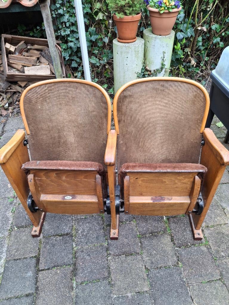 Bioscoopstoelen, Ophalen, Gebruikt, Bruin, Eén