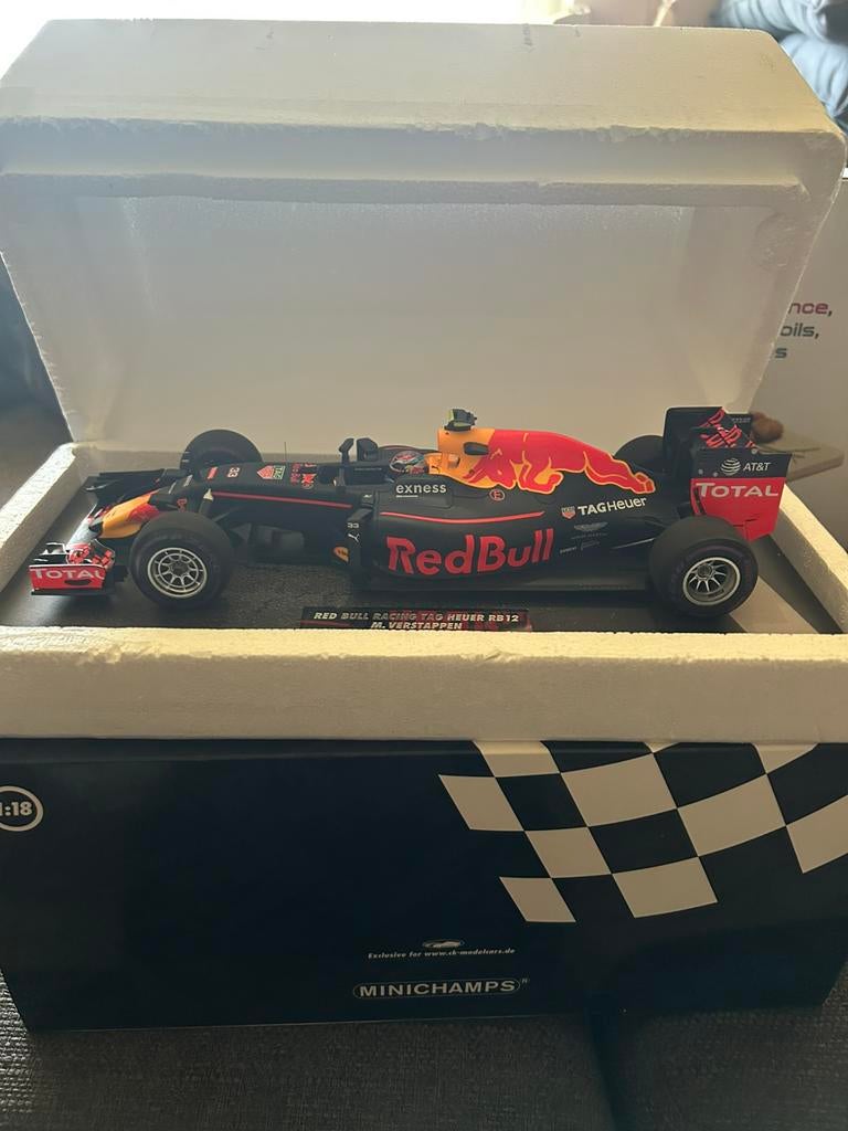 Max verstappen auto limited edition, Verzamelen, Ophalen of Verzenden, Zo goed als nieuw, Formule 1