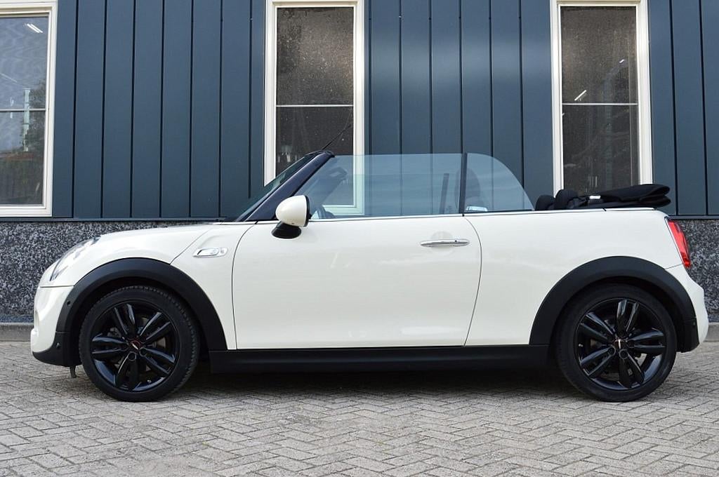 MINI Cabrio 2.0 Cooper S Chili Rijklaarprijs-Garantie Naviga, Auto's, Mini, Gebruikt, 4 stoelen, Leder en Stof, Wit