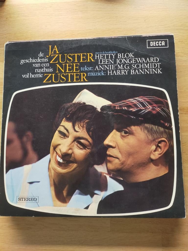 Ja Zuster Nee Zuster, Ophalen of Verzenden, Zo goed als nieuw, 12 inch, Levenslied of Smartlap