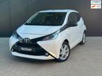 Toyota Aygo X-CITE Carplay|5-deurs|Cruise|LM|, Auto's, Toyota, Voorwielaandrijving, Euro 5, Stof, Gebruikt