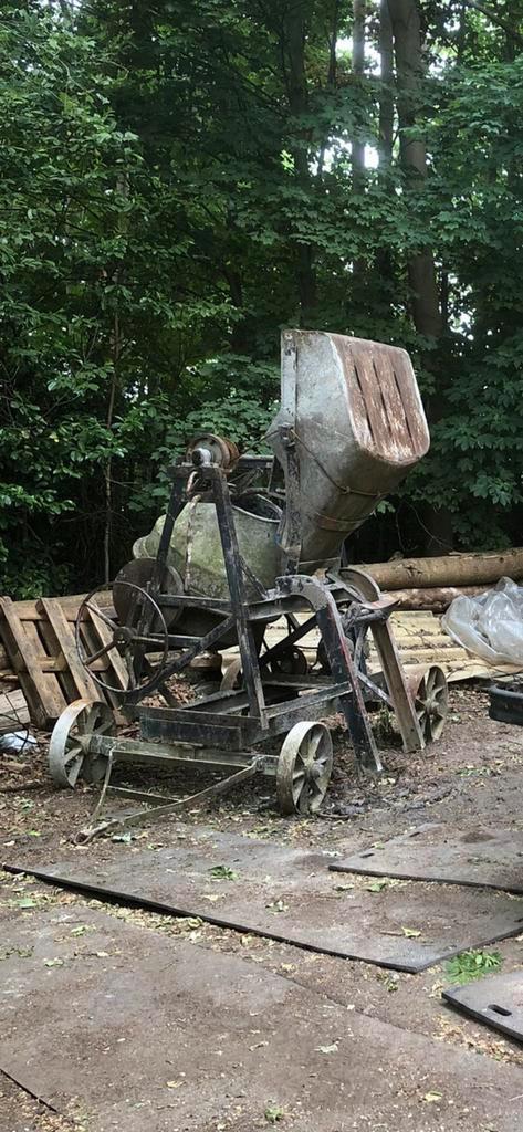 Grote betonmolen met hefbak !, Doe-het-zelf en Verbouw, Gereedschap | Machine-onderdelen en Toebehoren, Gebruikt, Ophalen of Verzenden
