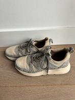 beige Tulum zebra sneakers maat 39 JUUL&BELLE, Beige, Ophalen of Verzenden, Sneakers of Gympen, Gedragen