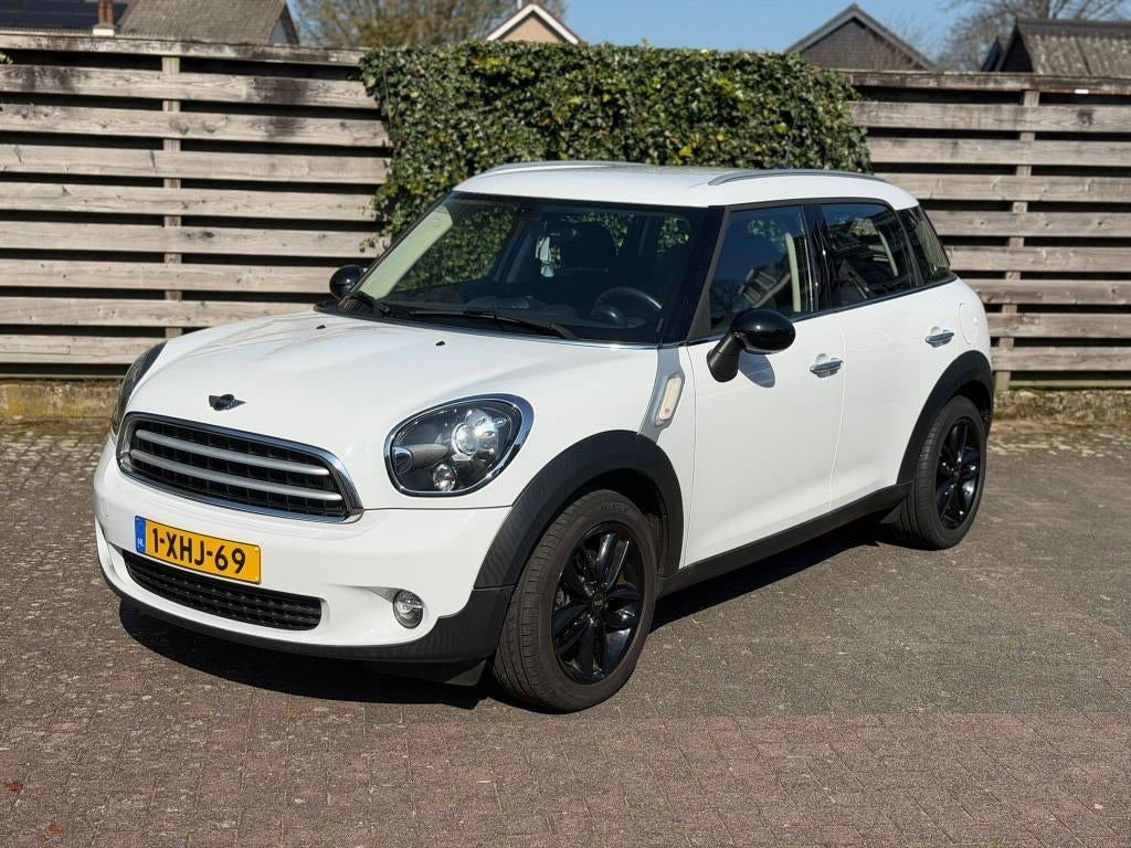 Mini Countryman 1.6 2014 NL AUTO NAP NAVI, Voorwielaandrijving, Stof, Zwart, Wit
