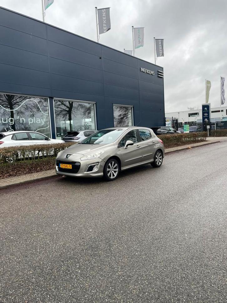 Peugeot 308 uit 2011 met gloednieuwe apk!, Auto's, Peugeot, Particulier, ABS, Airbags, Airconditioning, Bluetooth, Bochtverlichting