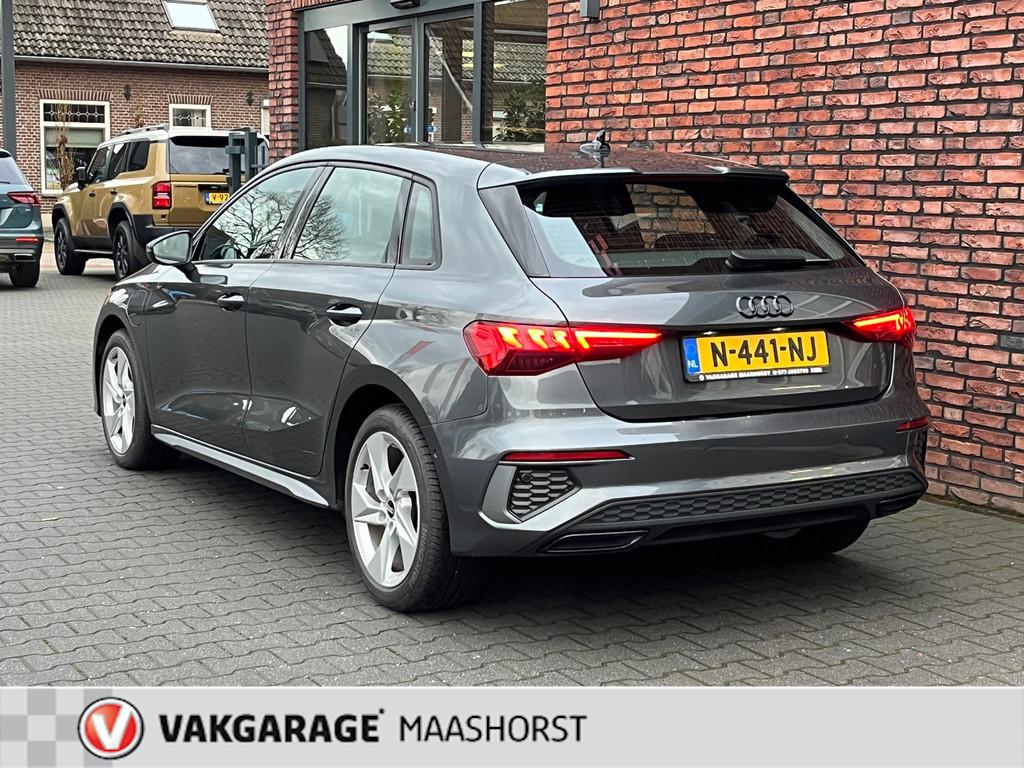 Audi A3 Sportback 45 TFSI e S edition Competition Plug-In Pa, Auto's, 12 maanden, Stof, Gebruikt, Euro 6