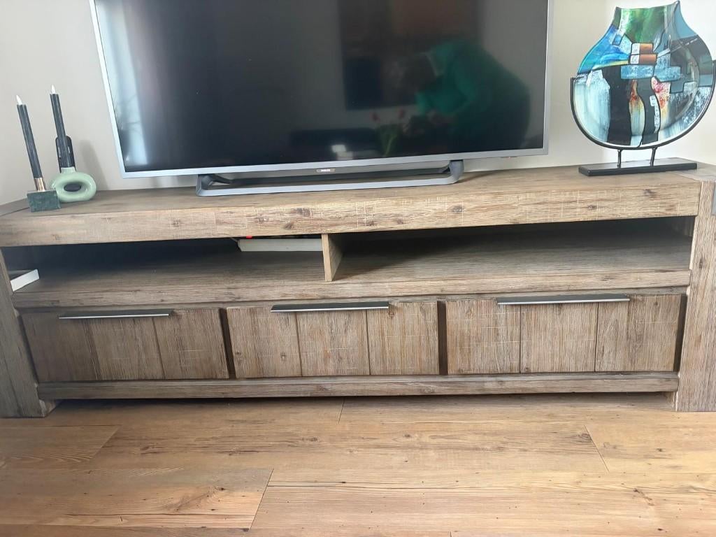 Mooi TV-meubel Bassano - Pronto wonen, Ophalen, Zo goed als nieuw, 200 cm of meer, Minder dan 100 cm