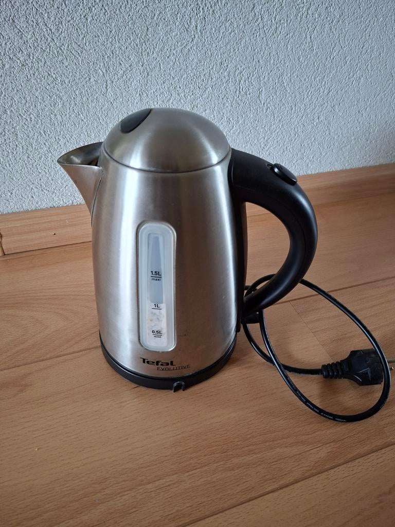 Tefal waterkoker 1.5 liter, 1 tot 2 liter, Ophalen of Verzenden, Zo goed als nieuw, Rvs