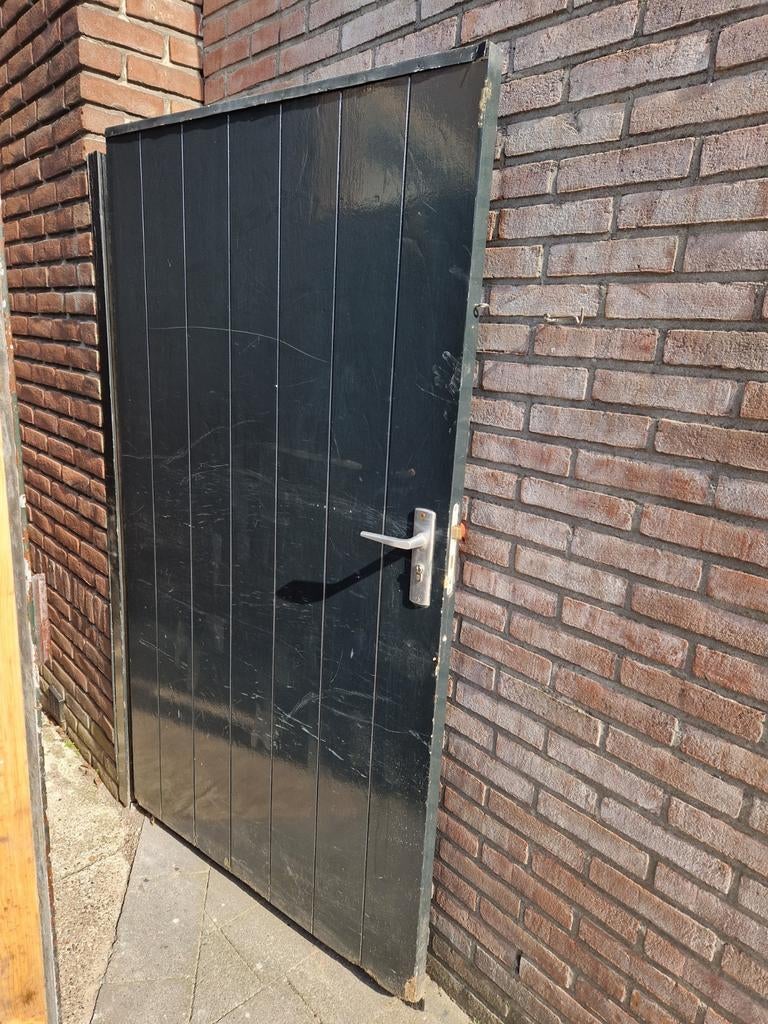 Hardhouten poortdeur. Rechtsdraaiend met slot en schild, Tuin en Terras, Tuinpoorten, Ophalen, Hout, Draaipoort, 150 tot 200 cm