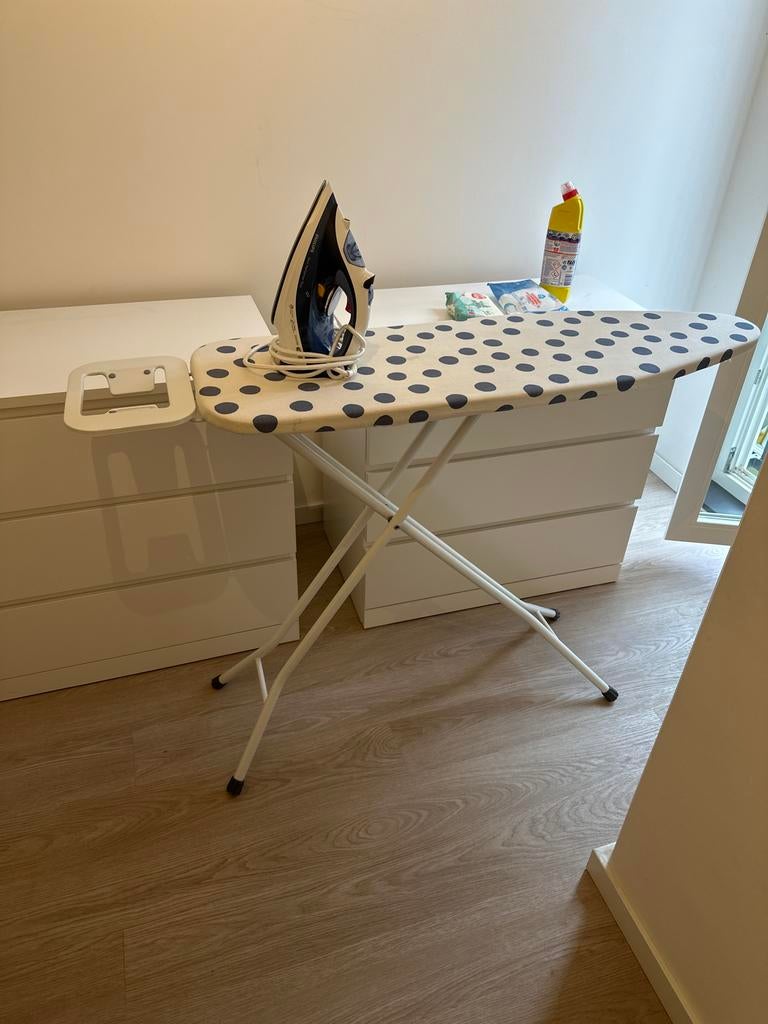 Philips Azur Performer Plus Strijkijzer met Strijkplank, Ophalen, Zo goed als nieuw, Strijkijzer met snoer