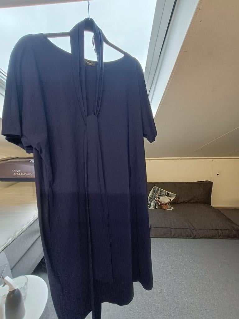Jurk donkerblauw Dress by Simone XL travelstof, Kleding | Dames, Grote Maten, Ophalen of Verzenden, Zo goed als nieuw, Blauw, Jurk