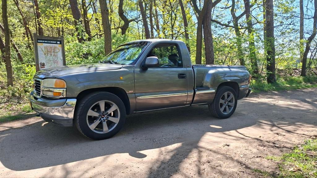 GMC  pick up  k1500 2001 GERESERVEERD, Auto's, 5328 cc, Origineel Nederlands, Bruin, Dealer onderhouden
