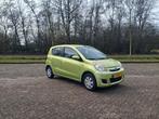 Daihatsu Cuore 1.0 5D 2008 Groen, Voorwielaandrijving, Stof, 600 kg, 18 €/maand