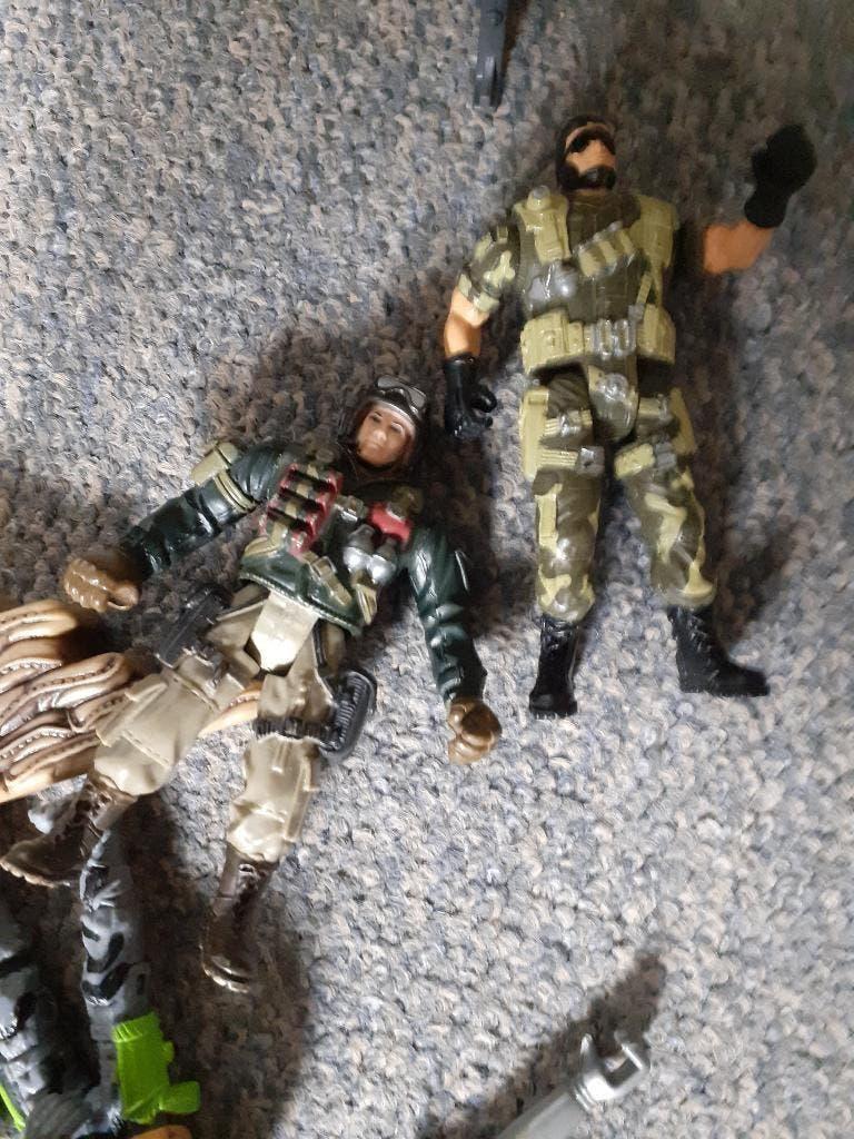 Actionfiguren plus extra's, Ophalen of Verzenden, Gebruikt