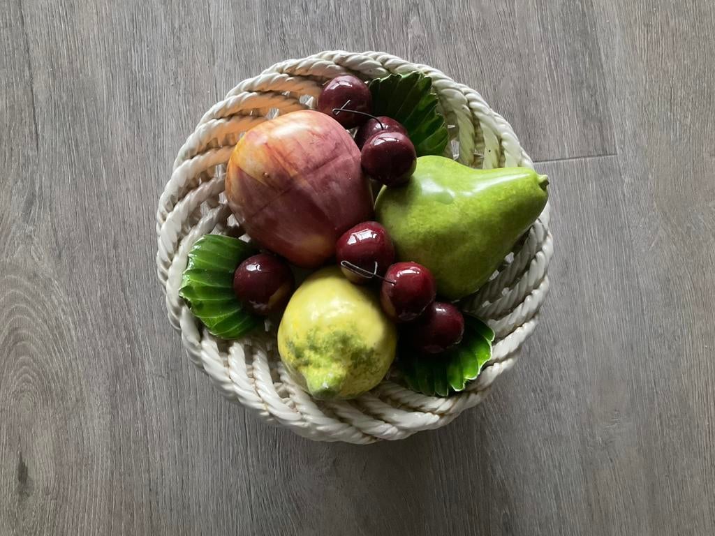 Mooi fruitschaaltje, Ophalen of Verzenden, Zo goed als nieuw, Rechthoekig, Riet