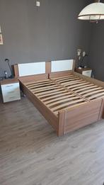 Seniorenbed 90x2.00m (twee keer), Ophalen, Zo goed als nieuw, Tweepersoons