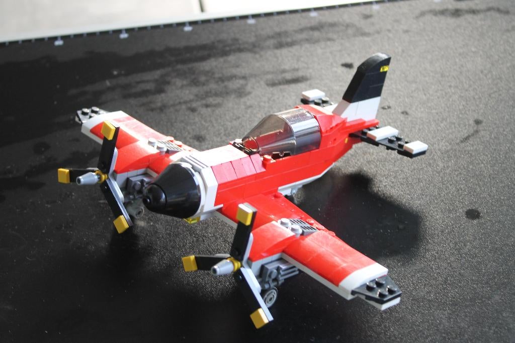 lego creator vliegtuig 31047, Kinderen en Baby's, Speelgoed | Duplo en Lego, Lego, Compleet, Ophalen of Verzenden, Zo goed als nieuw