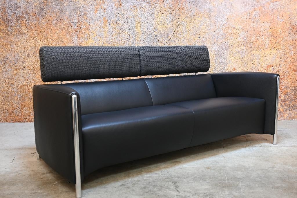 ZGANieuw zwarte leren Leolux Goncharov design bank, Leolux, Leolux, Driepersoons, 75 tot 100 cm