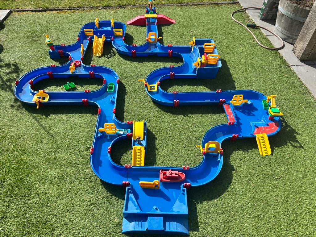 Waterbaan van aquaplay met veel accessoires, Ophalen, Zo goed als nieuw