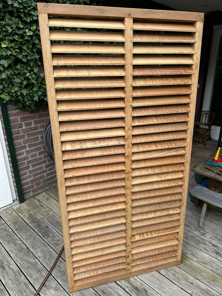 Twee Tuinpalen en een Louvre tuinscherm Bankirai, Ophalen, Zo goed als nieuw, Palen, Hardhout