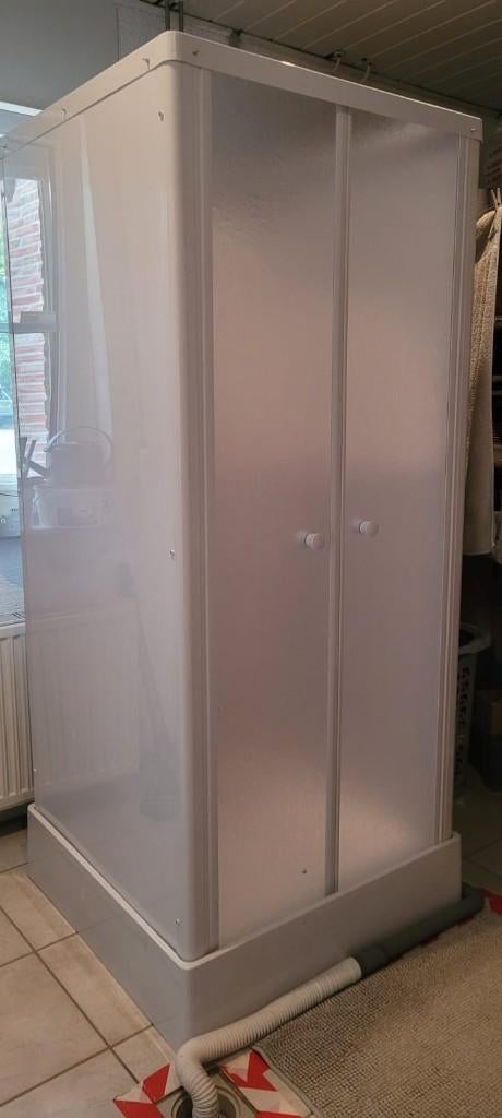 Mobiele (nood)douchecabine Sani Broyeur, Ophalen, Zo goed als nieuw, Douche