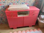 Roze, vintage commode met lades en planken, Ophalen, Gebruikt, 100 cm of meer, Voetruimte