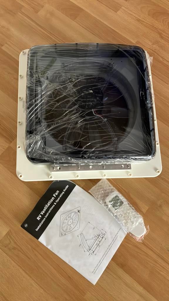Dak ventilator camper/caravan, Caravans en Kamperen, Camper-accessoires, Ophalen of Verzenden, Nieuw