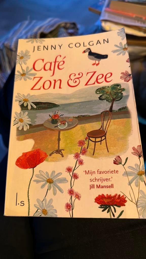 Jenny Colgan - Café Zon & Zee, Boeken, Ophalen of Verzenden, Zo goed als nieuw, Jenny Colgan